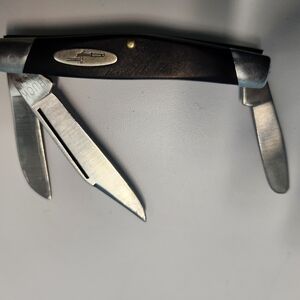 BUCK VINTAGE 3BLADE FOLDING 303.FACTORY EDGES. NOS.